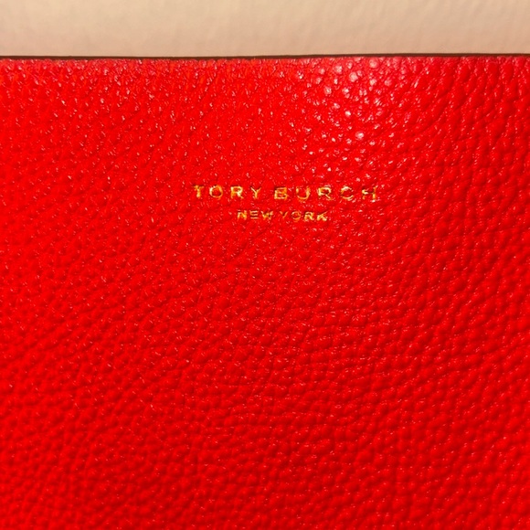TORY BURCH RED BAG LIKE NEW!♥️ - Picture 9 of 12
